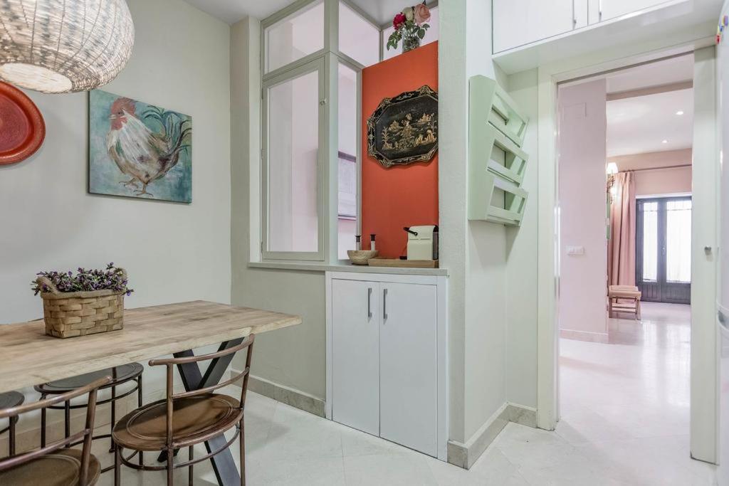 Fam Sevillian Townhouse Βίλα Σεβίλλη Εξωτερικό φωτογραφία