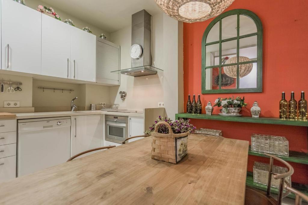 Fam Sevillian Townhouse Βίλα Σεβίλλη Εξωτερικό φωτογραφία